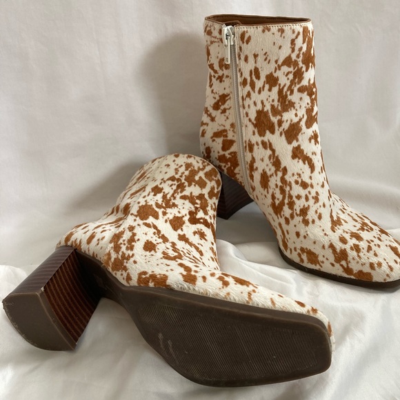 International Concepts - Calf Hide Ankle Boots - US Women’s Size 5 - Picture 2 of 7